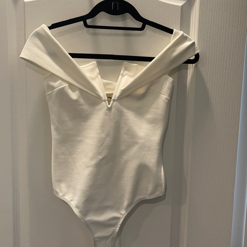 Super down white bodysuit